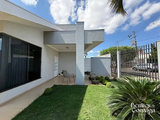 Casa com 398m² 4 quartos e 3 banheiros, à venda, no bairro Jardim Monte Rei em Maringá