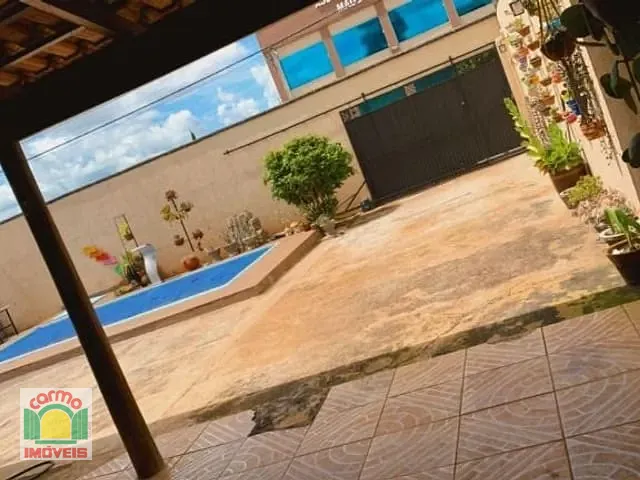Casa com 316m² 3 quartos e 3 banheiros, à venda, no bairro Setor Tropical em Anápolis