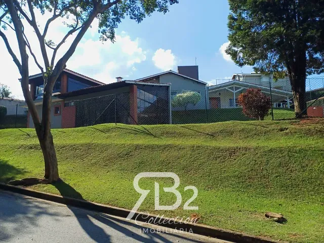Casa 4 quartos e 3 banheiros, à venda, no bairro Marambaia em Vinhedo