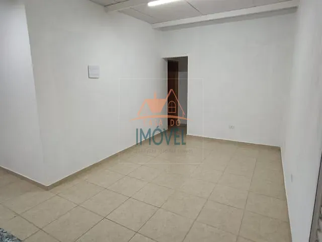 Casa 1 quarto e 1 banheiro, para alugar, no bairro Jardim Araruama em Cotia