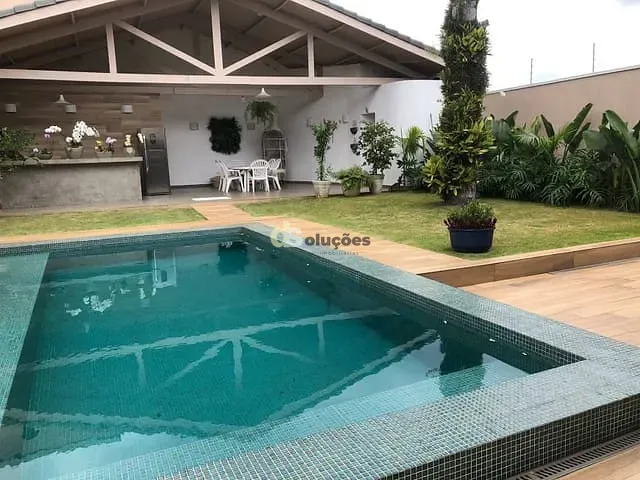 Casa 3 quartos e 6 banheiros, à venda ou para alugar, no bairro Jardim do Colégio (Zona Norte) em São Paulo