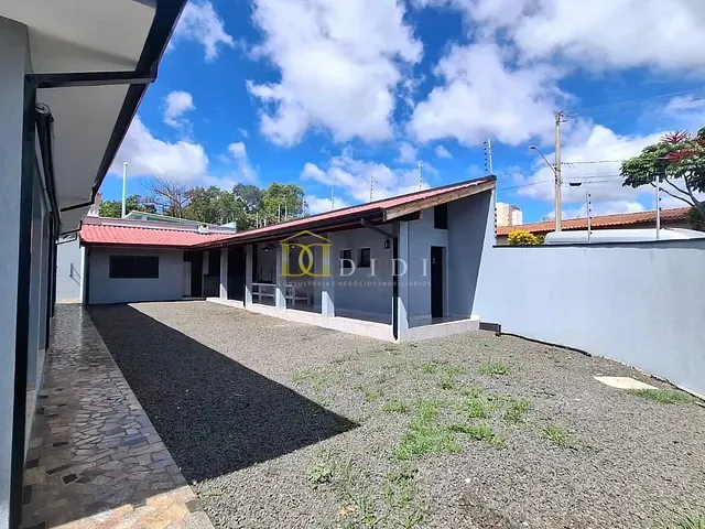 Casa 3 quartos e 4 banheiros, à venda, no bairro Bambu em Porto Feliz