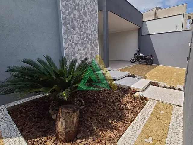 Casa com 300m² 2 quartos e 3 banheiros, à venda, no bairro Residencial do Bosque em Mogi Mirim