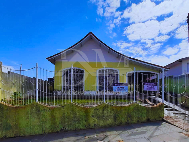 Casa com 250m² 2 quartos e 1 banheiro, à venda, no bairro Vila Nova em Jaguariaíva