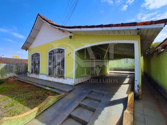 Casa com 250m² 2 quartos e 1 banheiro, à venda, no bairro Vila Nova em Jaguariaíva