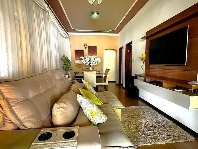 Casa com 302m² 3 quartos e 2 banheiros, à venda, no bairro Ideal em Ipatinga