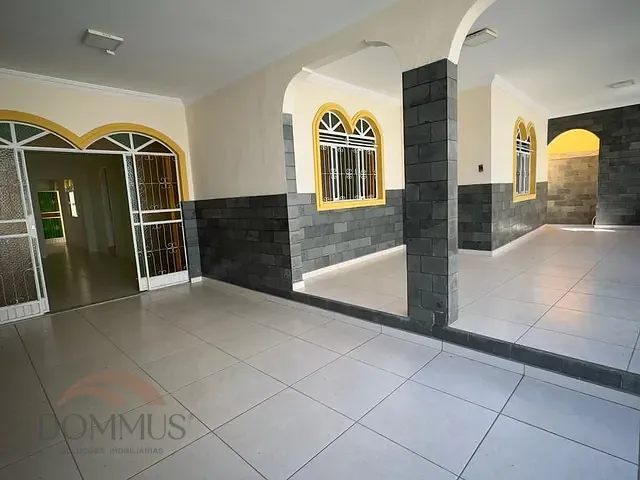 Casa com 302m² 3 quartos e 2 banheiros, à venda, no bairro Ideal em Ipatinga