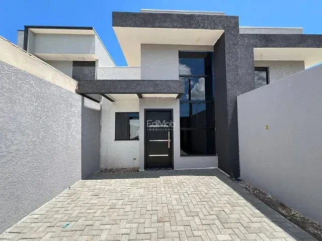 Casa com 100m² 2 quartos e 2 banheiros, à venda, no bairro Positano em Cascavel