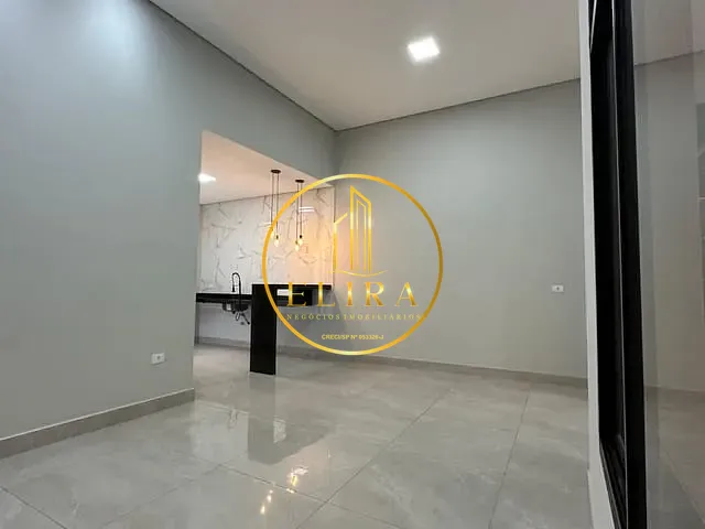 Casa com 129m² 3 quartos e 2 banheiros, à venda, no bairro Vila Pântano II em Santa Bárbara D'Oeste