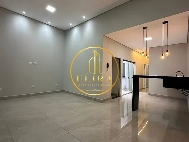 Casa com 129m² 3 quartos e 2 banheiros, à venda, no bairro Vila Pântano II em Santa Bárbara D'Oeste