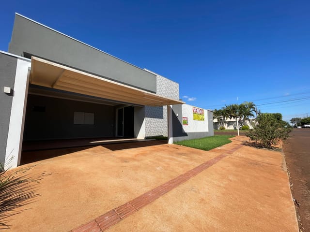 Casa com 200m² 3 quartos e 2 banheiros, à venda, no bairro Vila Esperança em Dourados