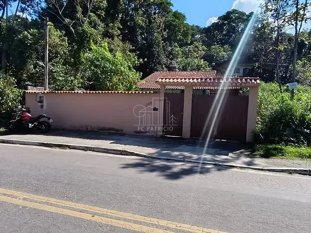 Casa com 90m² 3 quartos e 1 banheiro, à venda, no bairro Caneca Fina em Guapimirim