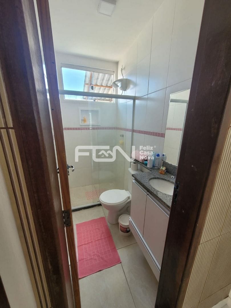 Casa à venda com 2 quartos, 10m² - Foto 9