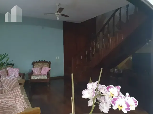 Casa com 300m² 3 quartos e 1 banheiro, à venda, no bairro Parque Horizonte em Nova Iguaçu