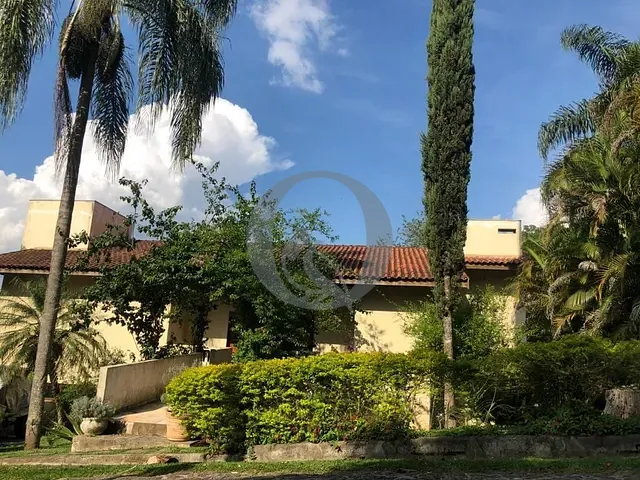 Casa com 1105m² 5 quartos e 7 banheiros, à venda, no bairro Portão em Atibaia