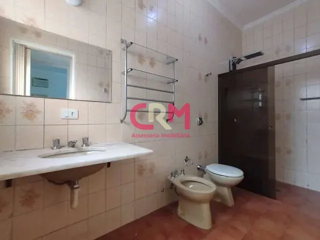 Casa com 250m² 3 quartos e 2 banheiros, para alugar, no bairro Jardim Pagliuso em Taquaritinga