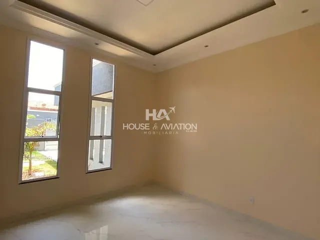 Casa com 250m² 3 quartos e 3 banheiros, à venda, no bairro Bairro das Indústrias em Senador Canedo