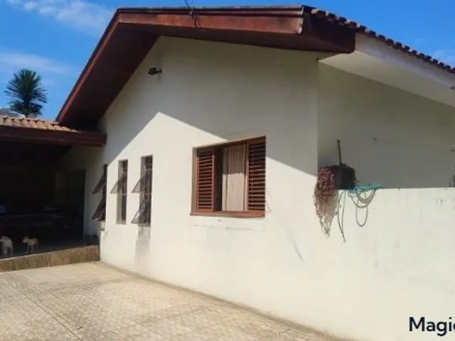 Casa com 445m² 3 quartos e 1 banheiro, à venda, no bairro Jardim Ipiranga em Americana