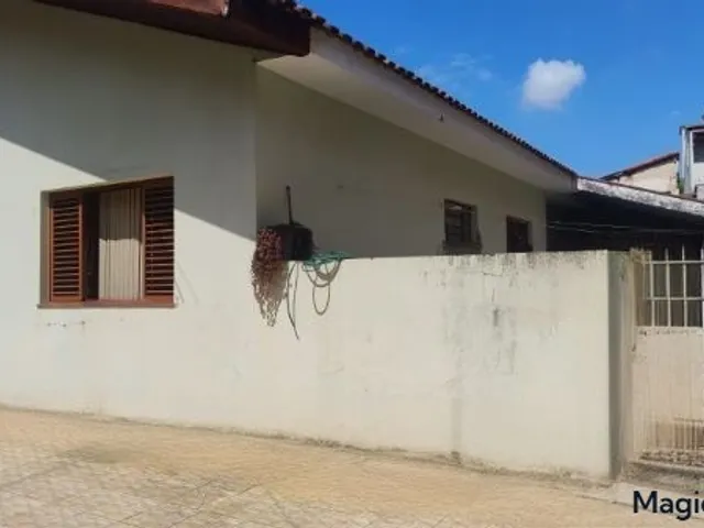 Casa com 445m² 3 quartos e 1 banheiro, à venda, no bairro Jardim Ipiranga em Americana