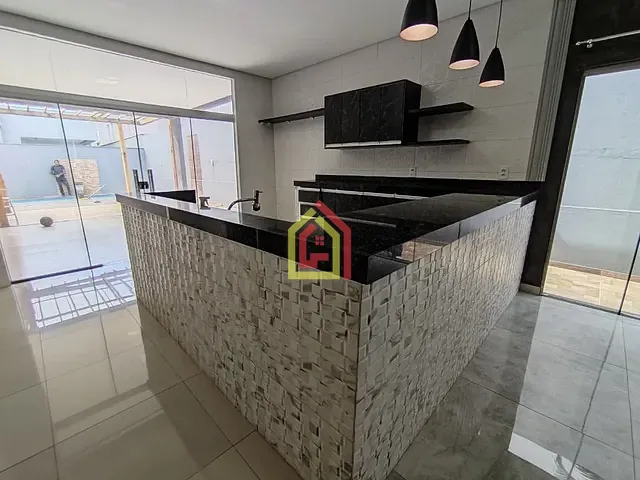 Casa com 324m² 3 quartos e 3 banheiros, à venda, no bairro Mirante do Vale em Marabá