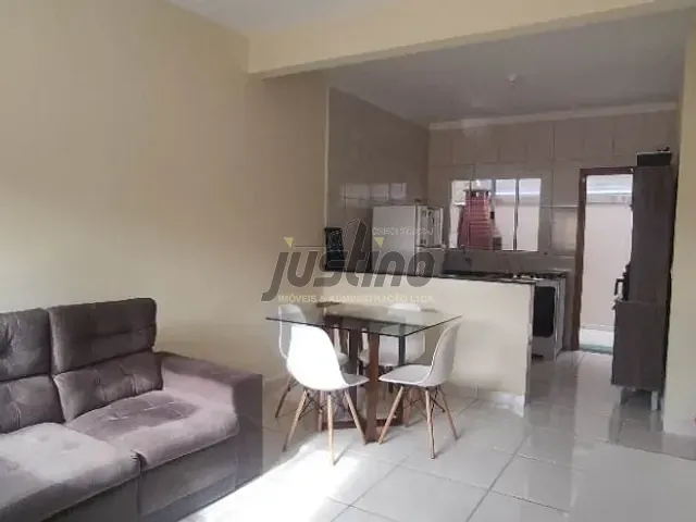 Casa com 600m² 2 quartos e 1 banheiro, à venda, no bairro Cibratel II em Itanhaém
