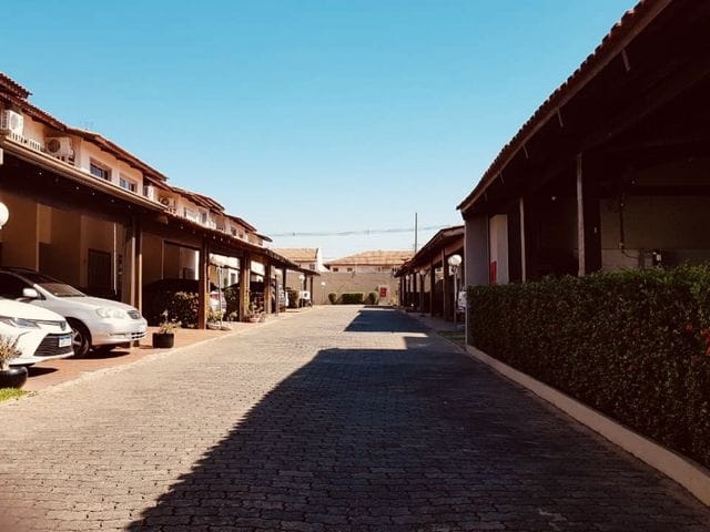 Foto do Casa - Casa a Venda no Condomínio Residencial dos Ipês - FLAMBOYANT, Cuiabá - 126m², 3 vagas | Lyah Jaudy Imóveis