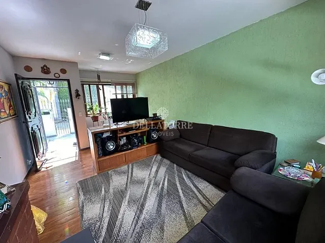 Casa com 366m² 3 quartos e 2 banheiros, à venda, no bairro Carlos Guinle em Teresópolis
