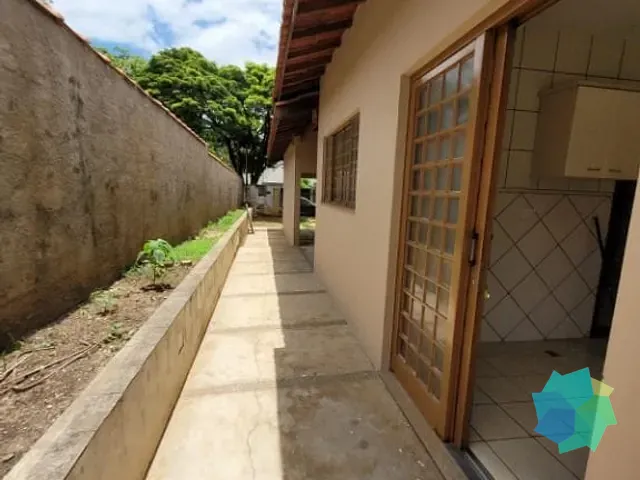 Casa com 1050m² 3 quartos e 2 banheiros, à venda, no bairro Condomínio Fechado Village Haras São Luiz em Salto