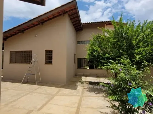 Casa com 1050m² 3 quartos e 2 banheiros, à venda, no bairro Condomínio Fechado Village Haras São Luiz em Salto