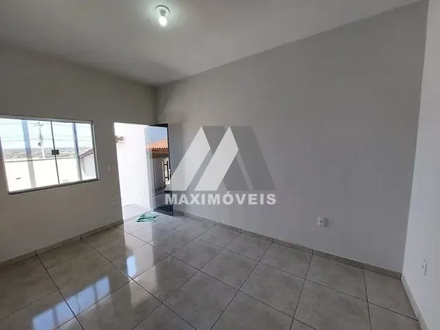 Casa com 136m² 2 quartos e 1 banheiro, para alugar, no bairro Bela Vista em Araçuaí