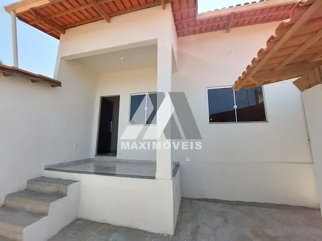 Casa com 136m² 2 quartos e 1 banheiro, para alugar, no bairro Bela Vista em Araçuaí