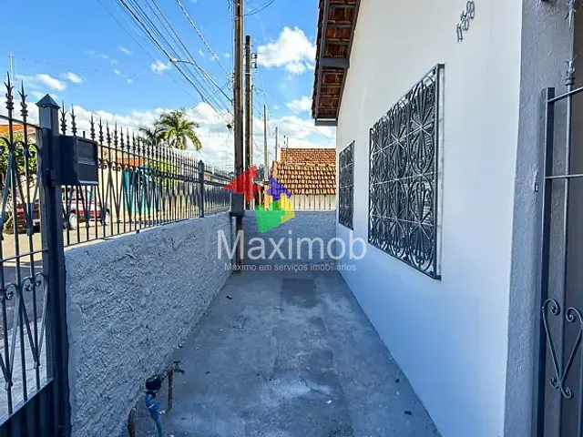 Casa com 130m² 2 quartos e 1 banheiro, para alugar, no bairro Jardim Magali em Itapira