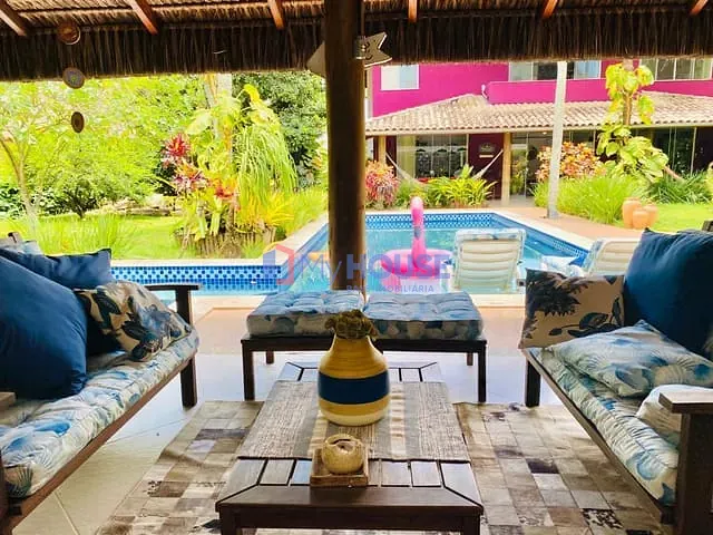 Casa 3 quartos e 5 banheiros, à venda, no bairro Jardim Atlântico em Ilhéus