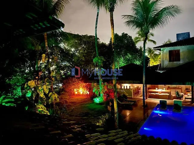 Casa 3 quartos e 5 banheiros, à venda, no bairro Jardim Atlântico em Ilhéus