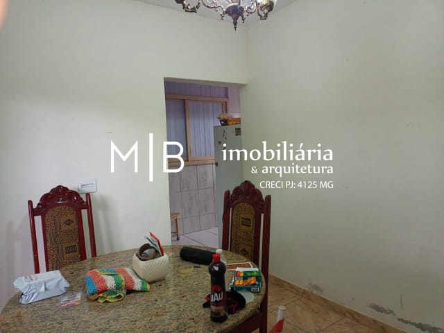 Casa 3 quartos e 1 banheiro, à venda, no bairro VILA MINALDA em CATAGUASES
