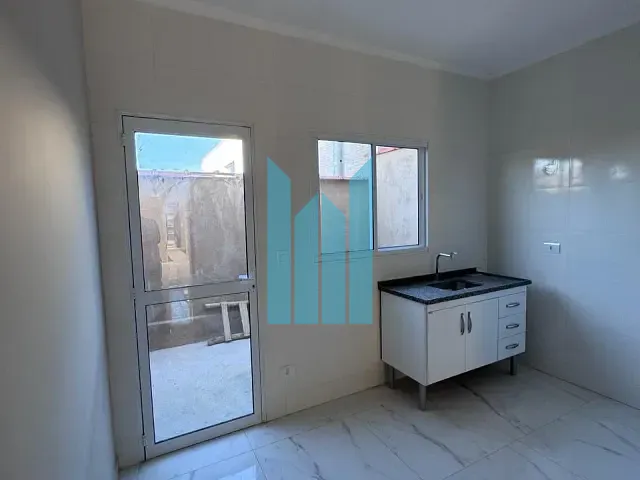 Casa 2 quartos e 1 banheiro, à venda, no bairro Jardim São Bento em Poços de Caldas