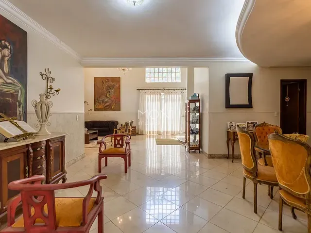 Casa 5 quartos e 8 banheiros, à venda, no bairro Park Way em Brasília