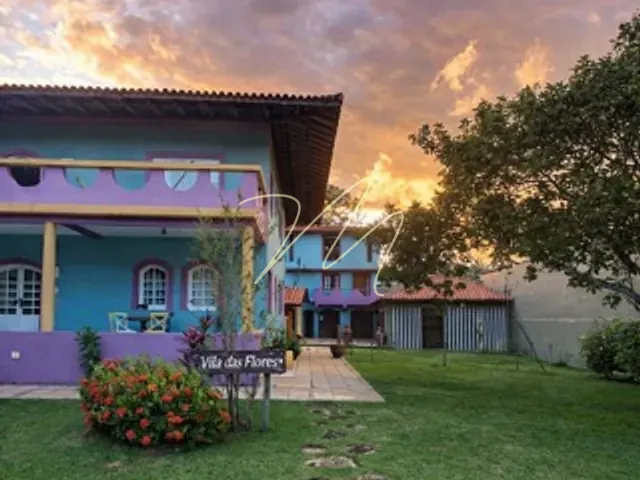 Casa 7 quartos e 4 banheiros, à venda, no bairro Praia do Marciano em Ilhéus