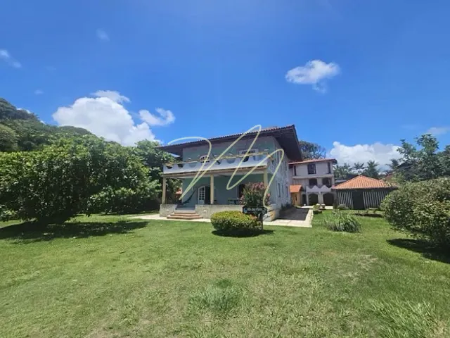 Casa 7 quartos e 4 banheiros, à venda, no bairro Teotônio Vilela em Ilhéus