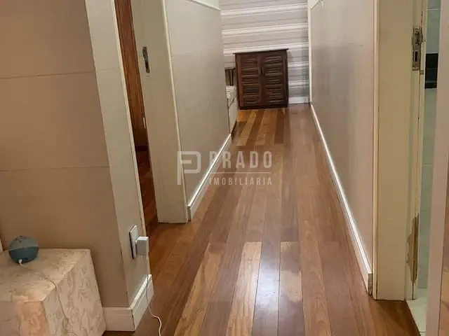 Casa com 336m² 5 quartos e 3 banheiros, à venda, no bairro Três Vendas em Pelotas