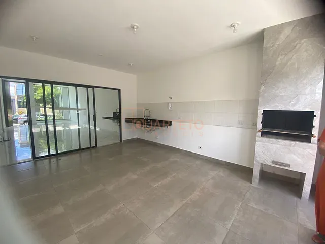 Casa 3 quartos e 4 banheiros, à venda, no bairro Residencial Vila Victoria em Itupeva