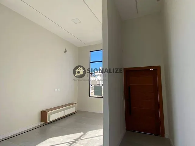 Casa com 252m² 3 quartos e 4 banheiros, à venda, no bairro Nova São Pedro em São Pedro da Aldeia