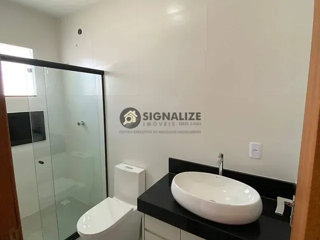 Casa com 252m² 3 quartos e 4 banheiros, à venda, no bairro Nova São Pedro em São Pedro da Aldeia