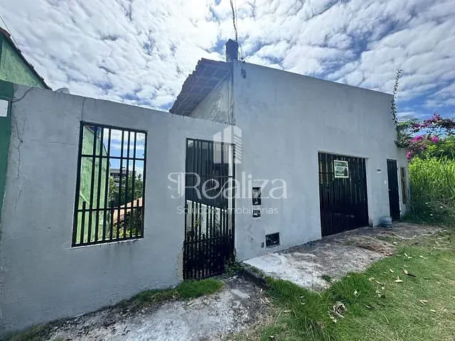 Casa com 240m² 3 quartos e 2 banheiros, à venda, no bairro PARQUE OLIVENÇA em Ilhéus