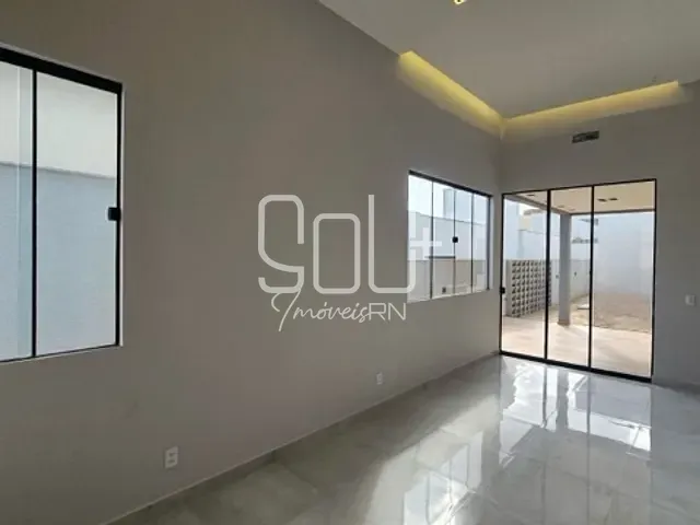 Casa com 300m² 3 quartos e 4 banheiros, à venda, no bairro Parque das Nações em Parnamirim