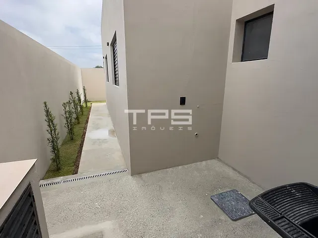 Casa 2 quartos e 2 banheiros, à venda, no bairro São Dimas em Guaratinguetá