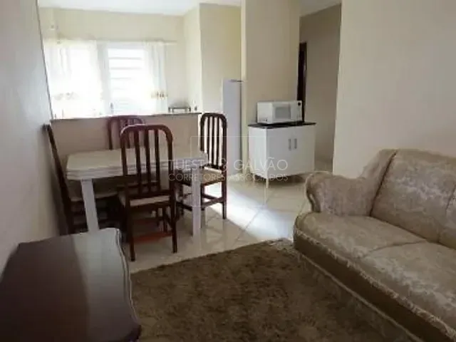 Casa com 56m² 2 quartos e 1 banheiro, à venda, no bairro Uvaranas em Ponta Grossa