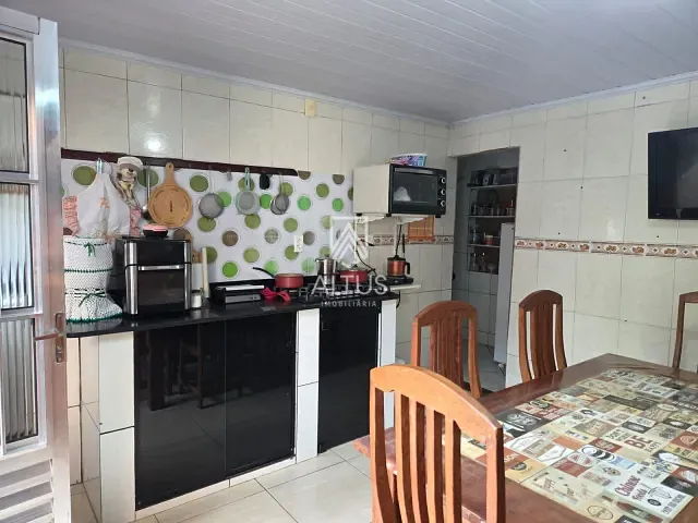 Casa 4 quartos e 2 banheiros, à venda, no bairro Fazenda Grande III em Salvador