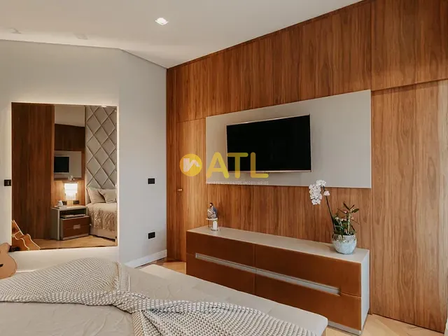 Casa 3 quartos e 6 banheiros, à venda, no bairro Loteamento Royal Park em Ourinhos