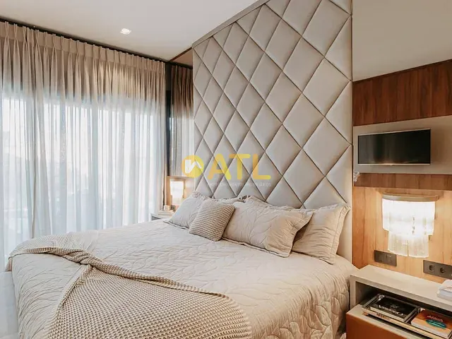 Casa 3 quartos e 6 banheiros, à venda, no bairro Loteamento Royal Park em Ourinhos